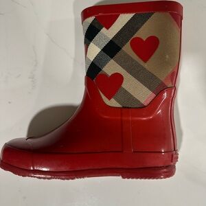 Burberry Red Kids Boots with Heart Pattern